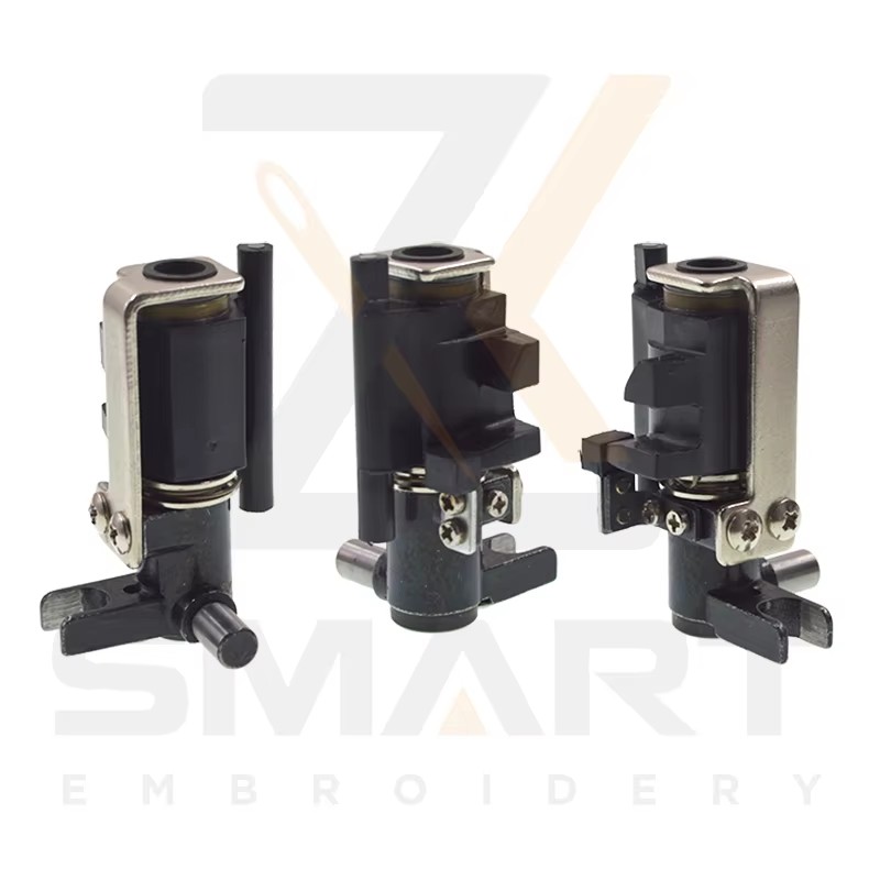 Needle Bar Rephrocator Ass'y Un25024100EC สำหรับเครื่องปัก Tajima A01M14