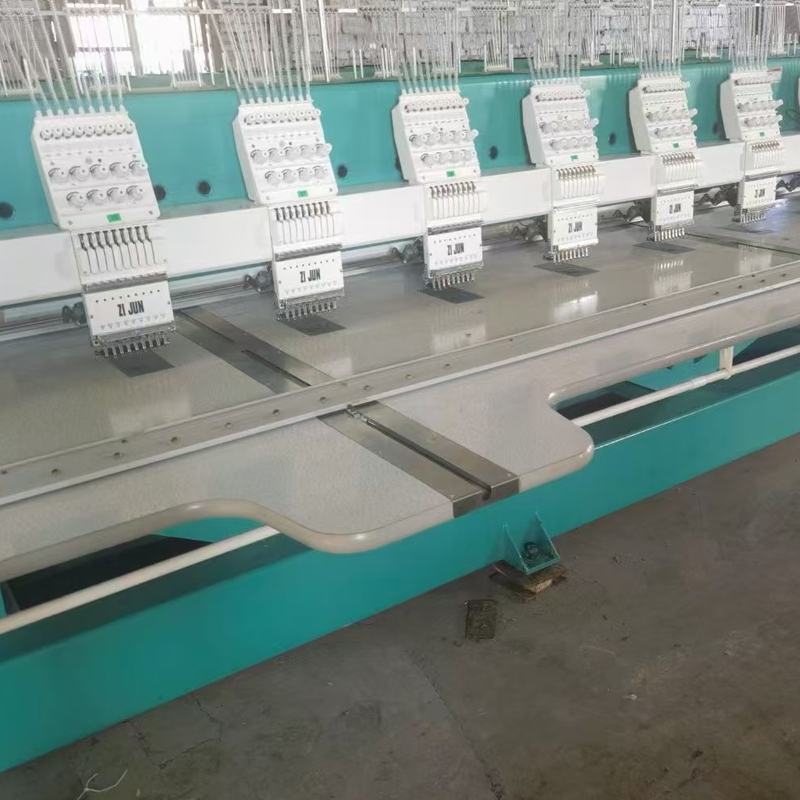 9 เข็ม 22 หัว 400 หัวระยะทางความเร็วสูง Y750 ใช้เครื่อง emboridery